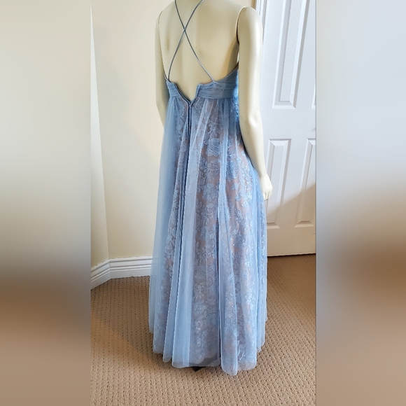 Prom/party dress - Picture 2 of 3